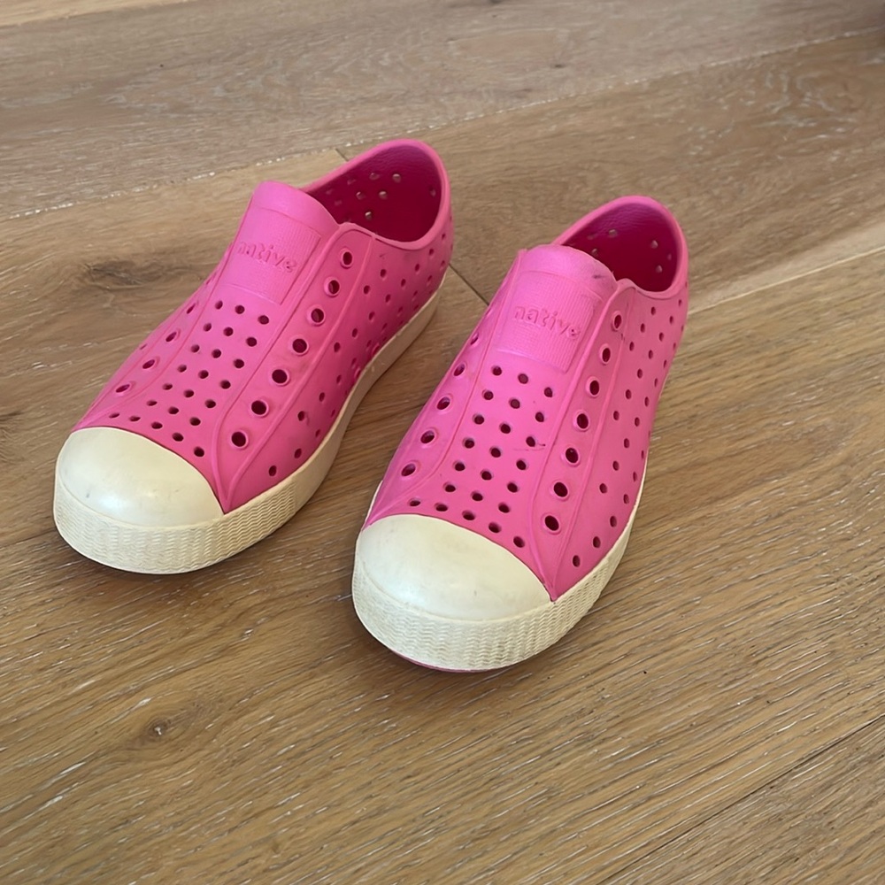 Native Jefferson Slip On